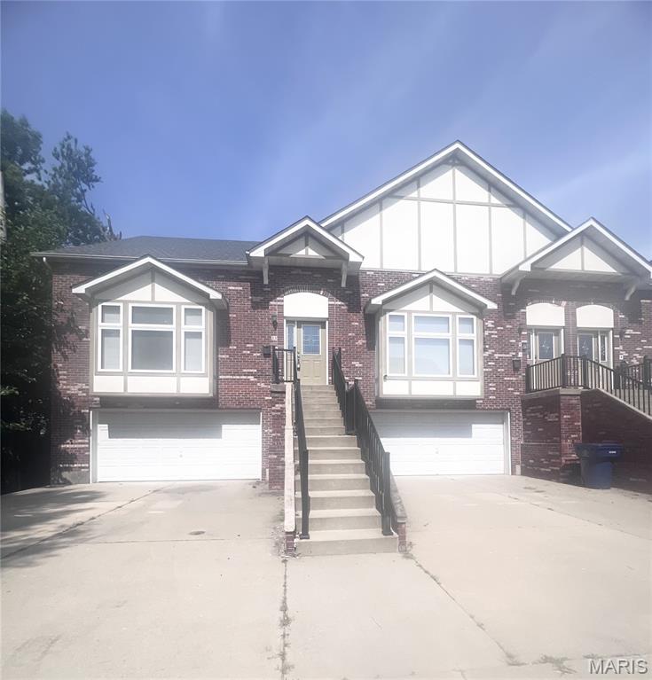 11 Cabanne Townhome Drive Property Photo 1