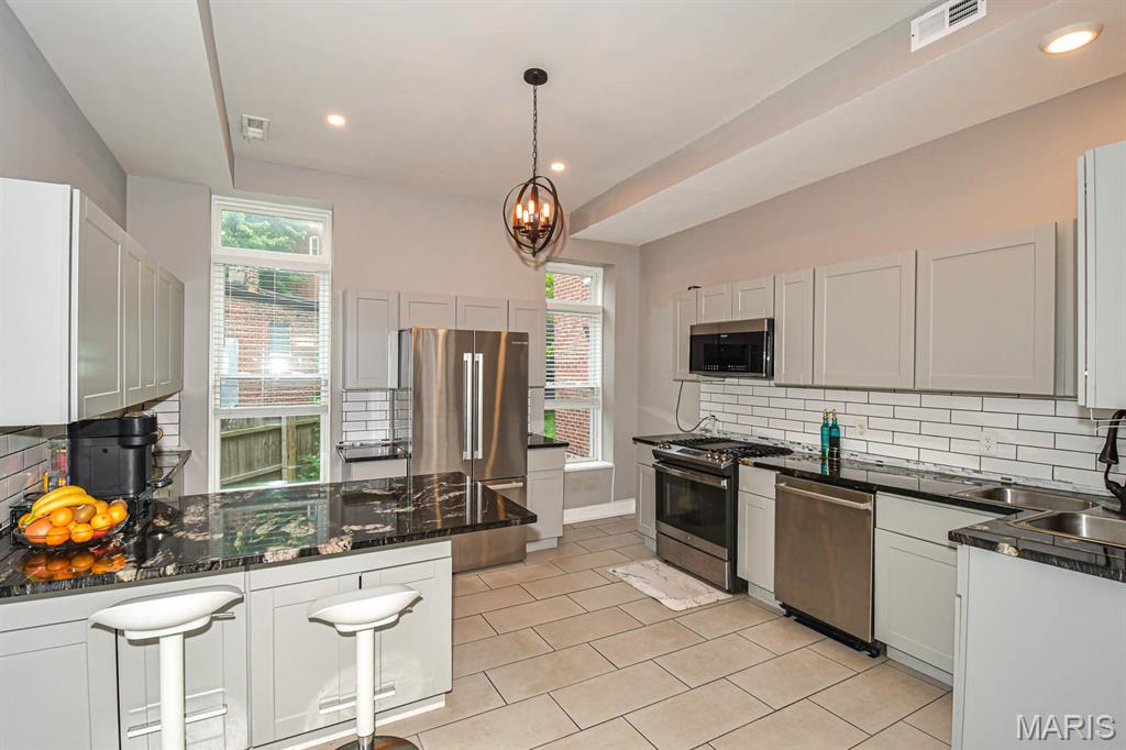 3223 Utah Street Property Photo 14