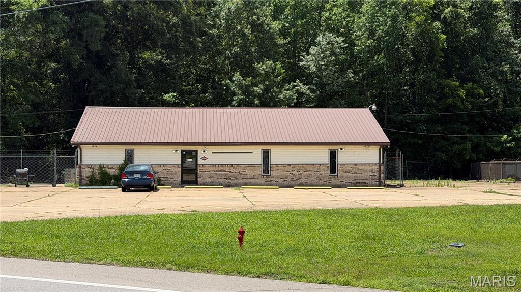 1694 Hwy 53