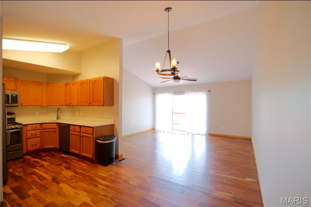1008 Kamptown Drive C Property Photo 3