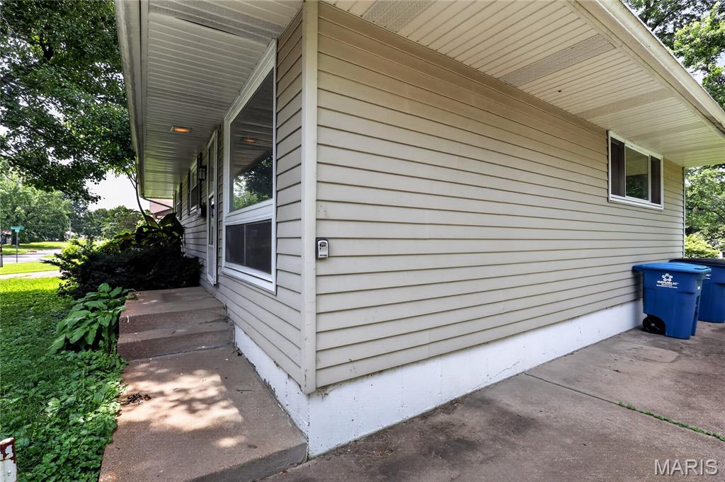 10829 Glen Garry Road Property Photo 14