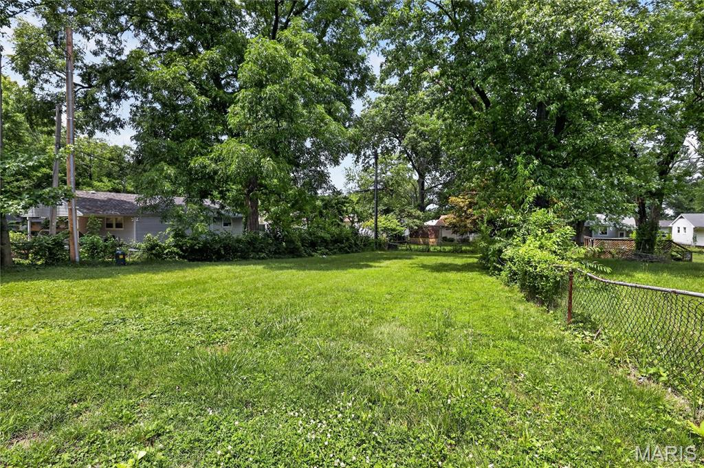 10829 Glen Garry Road Property Photo 15