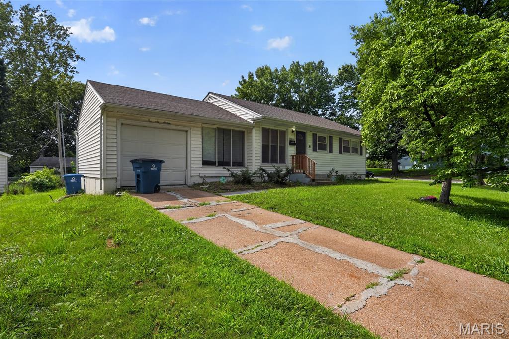 10616 Dunkeld Circle Property Photo 1