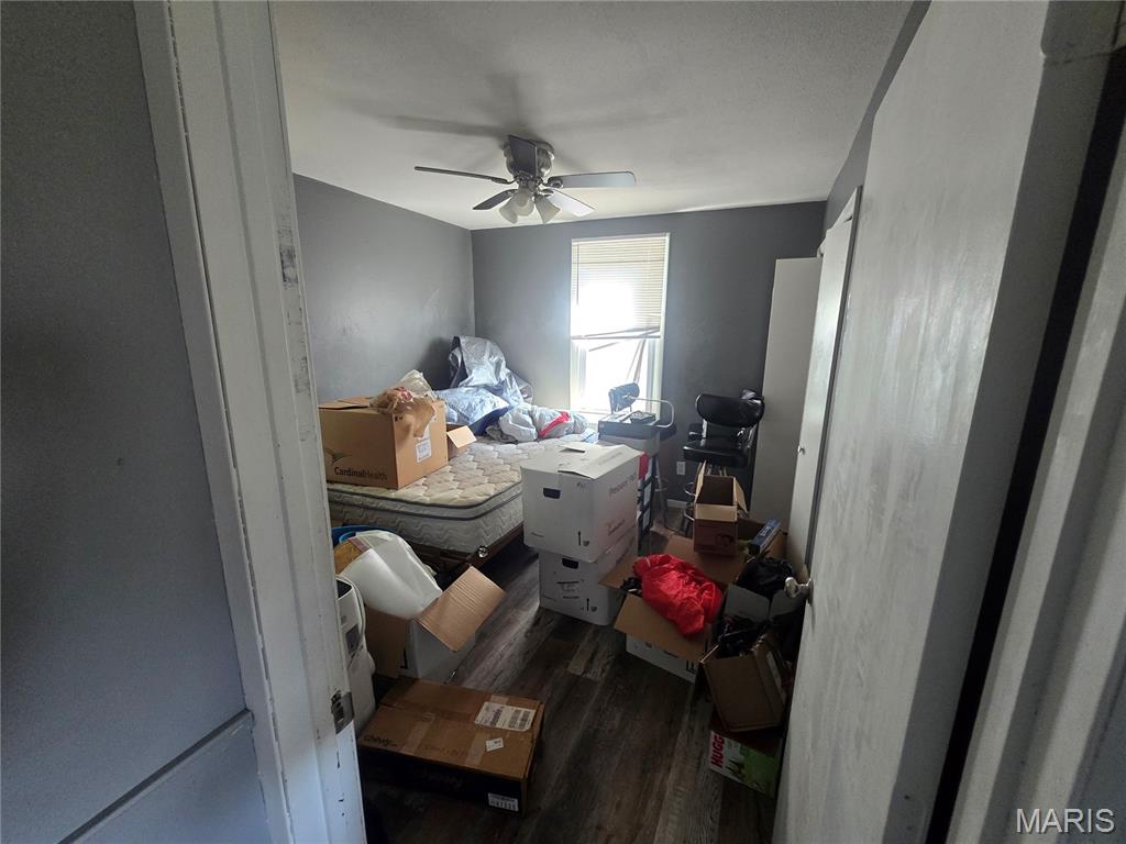 735 E Adams Street Property Photo 7