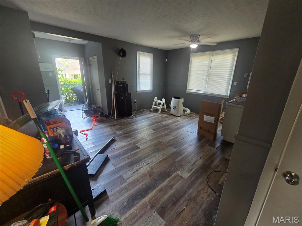 735 E Adams Street Property Photo 13