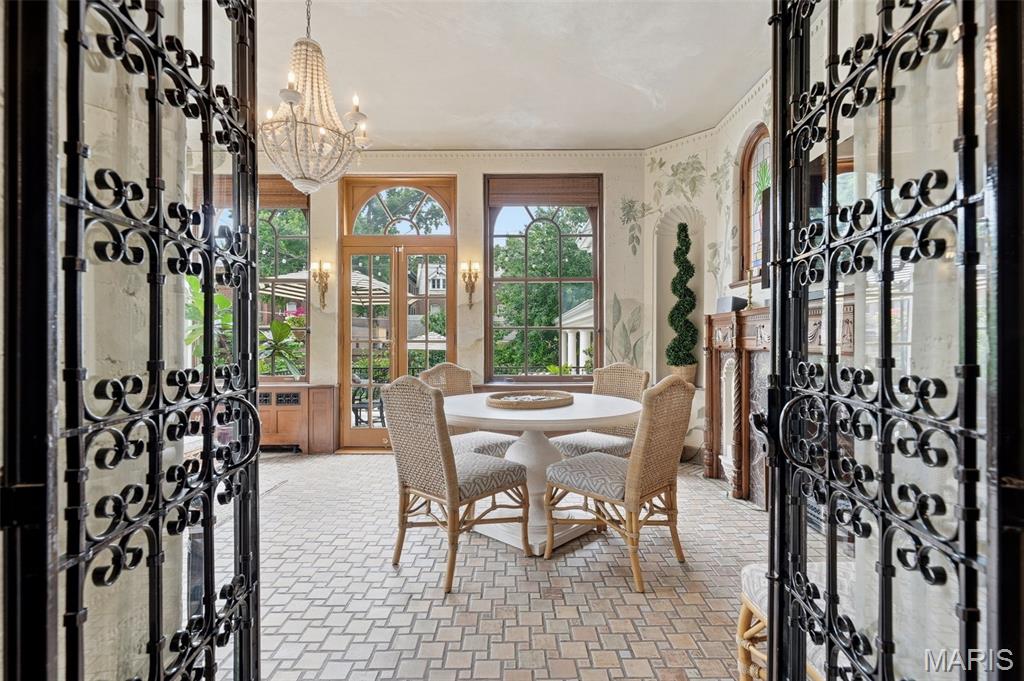 2 Hortense Place Property Photo 11