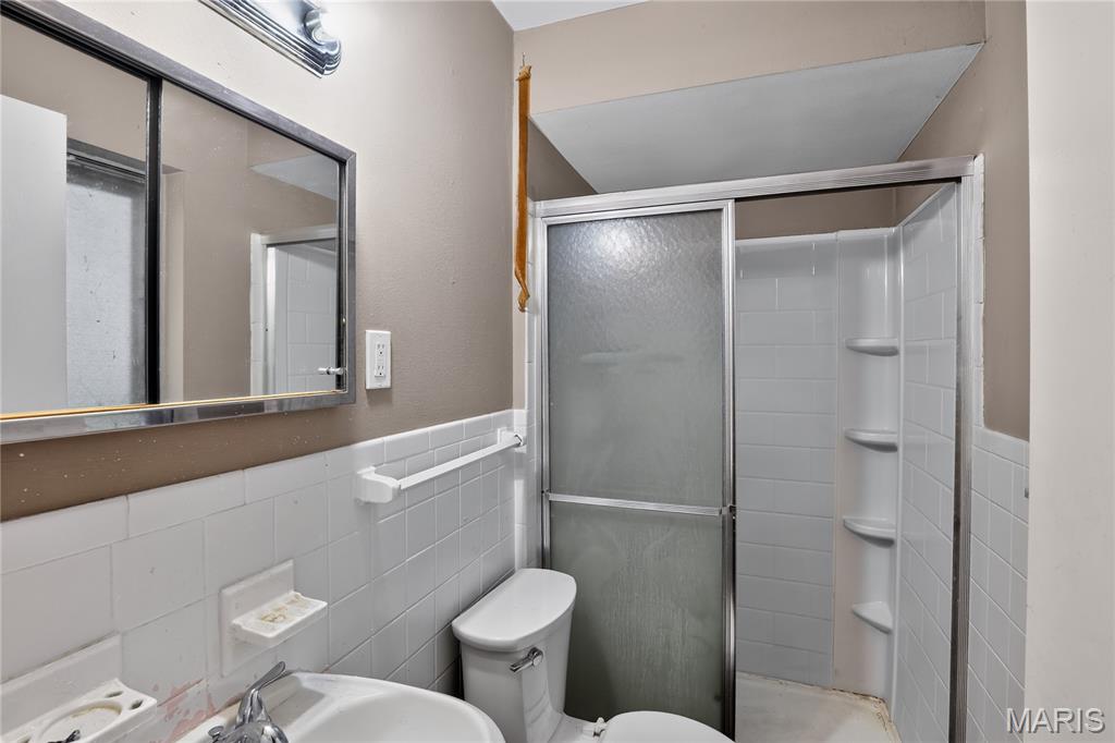 2245 N Elizabeth Avenue Property Photo 16