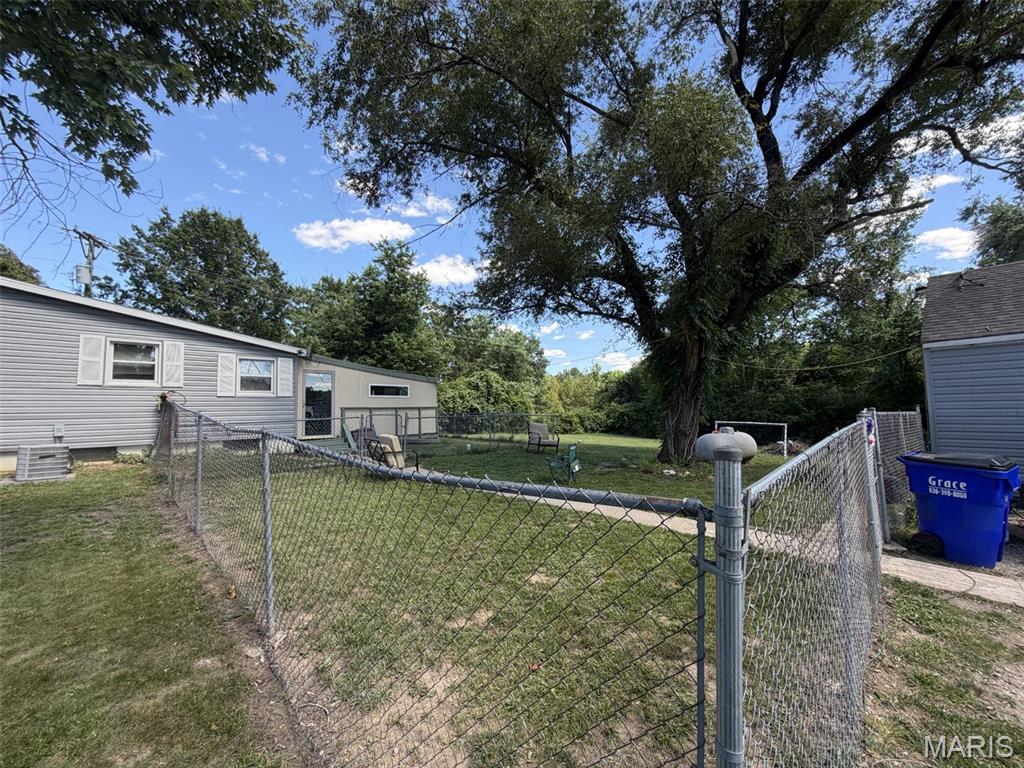 100 Mulberry Street Property Photo 11