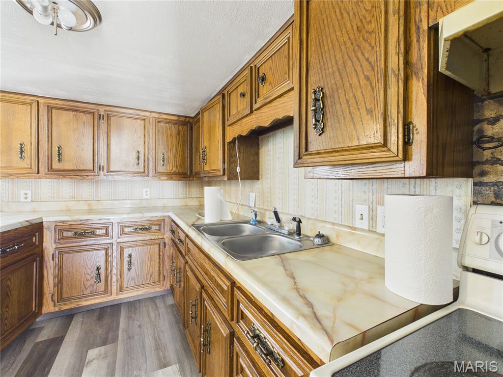 609 N Miller Street Property Photo 12