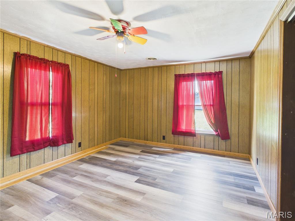 609 N Miller Street Property Photo 19