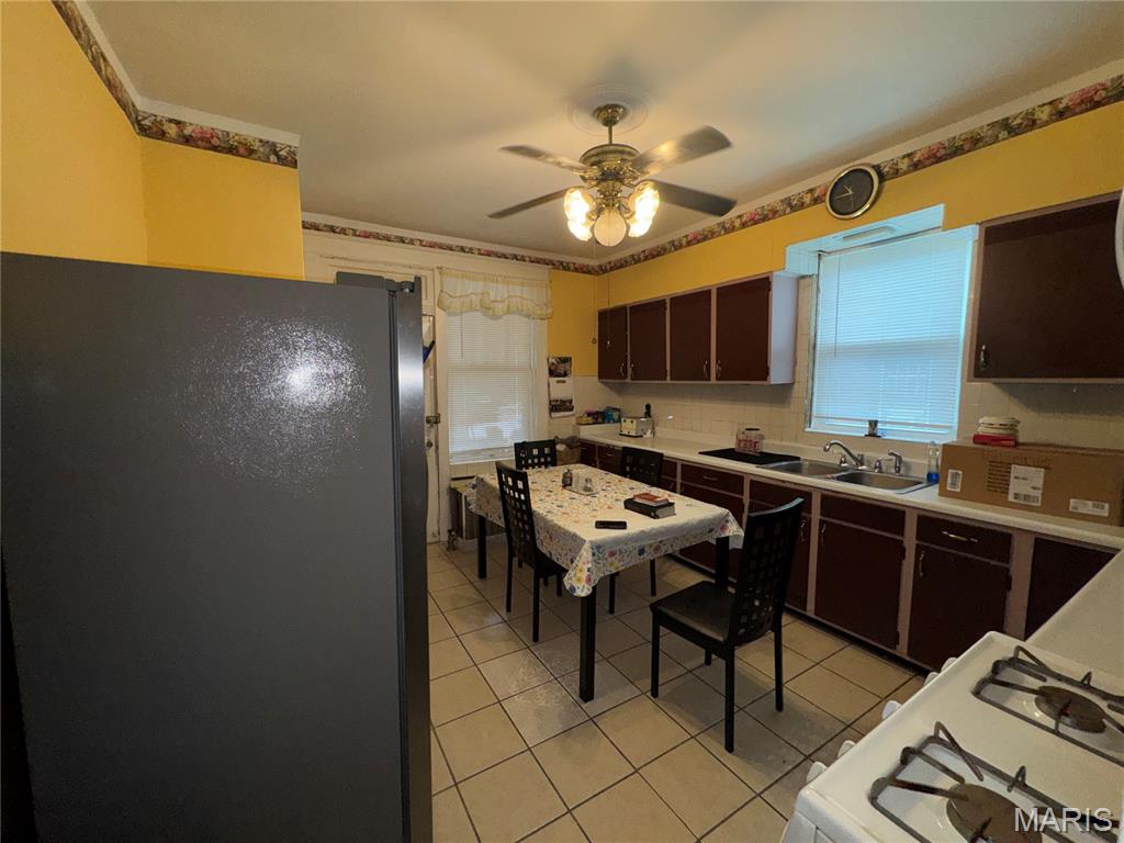 5381 Queens Avenue Property Photo 10