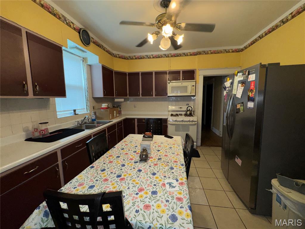 5381 Queens Avenue Property Photo 11