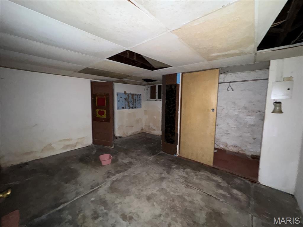 5381 Queens Avenue Property Photo 26