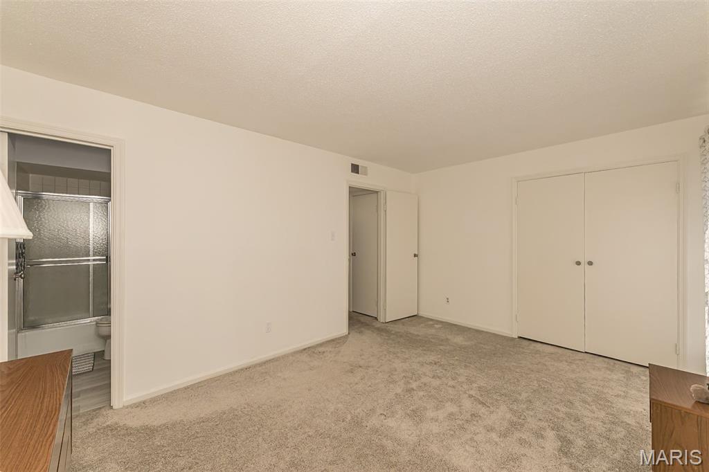 4327 Chateau De Ville Drive Property Photo 16