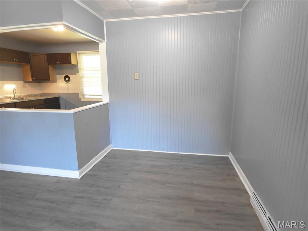 9736 Lanier Drive Property Photo 3