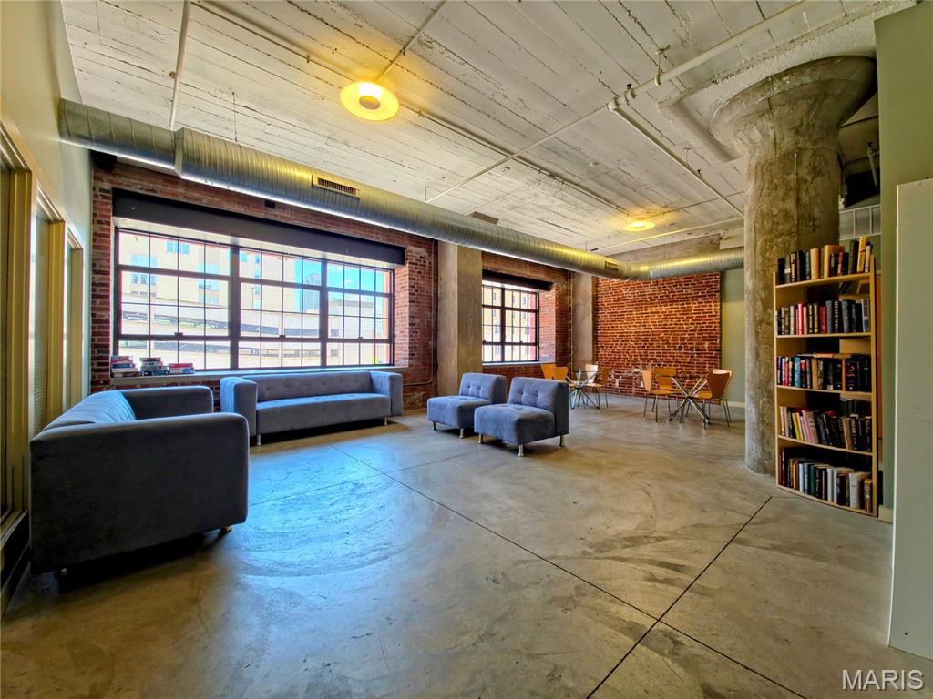 1611 Locust Street 701 Property Photo 16