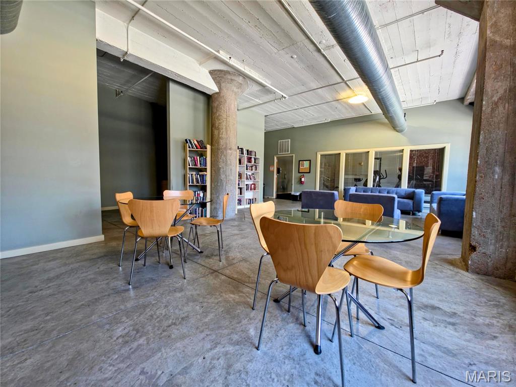 1611 Locust Street 701 Property Photo 17