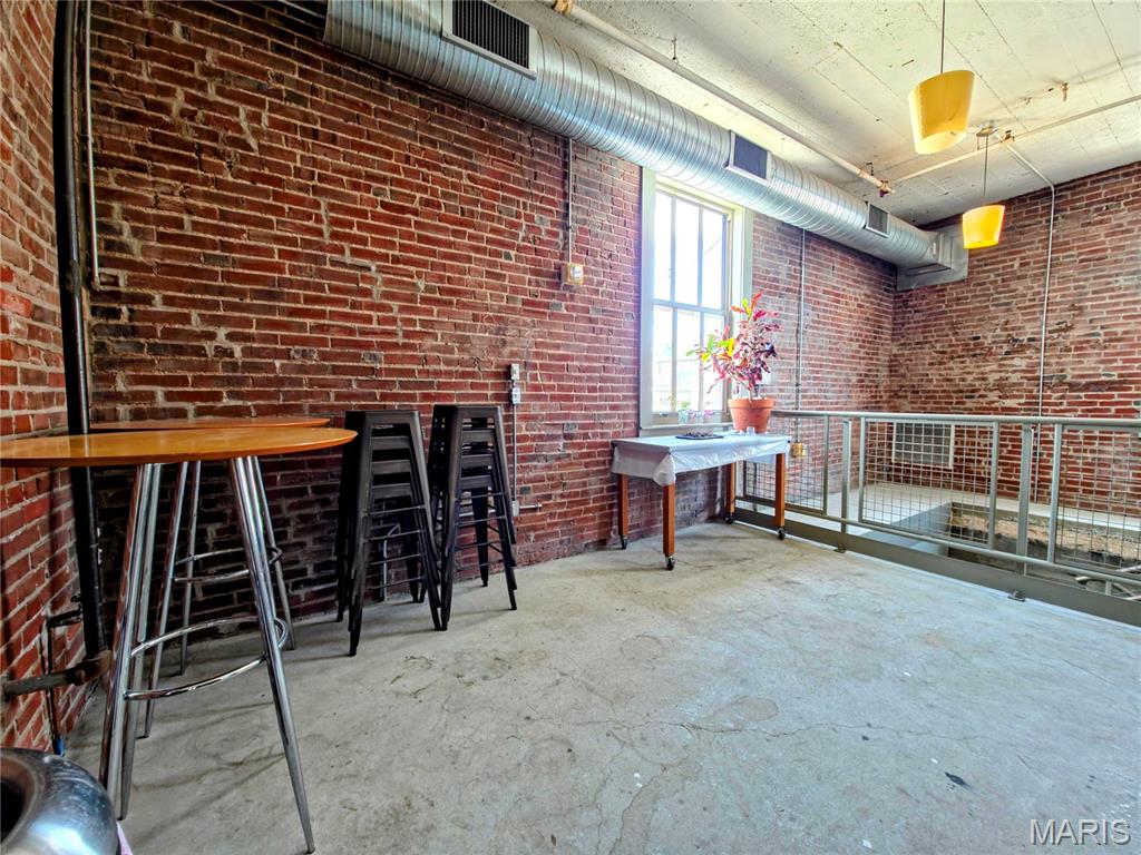 1611 Locust Street 701 Property Photo 19