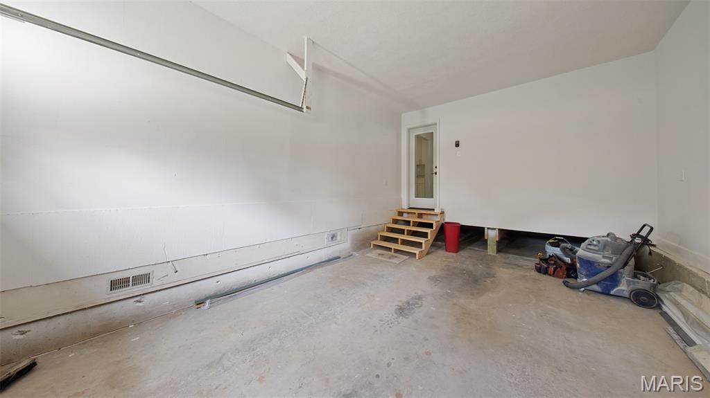 1657 Dent County Road 2130 Property Photo 19
