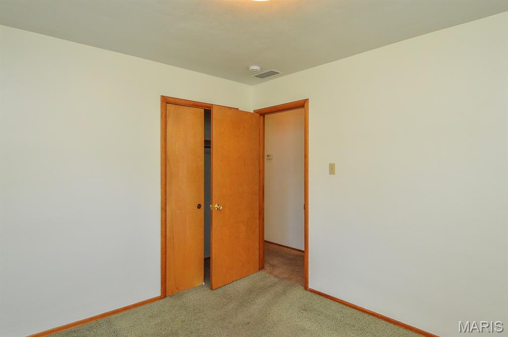37 Hemlock Property Photo 29