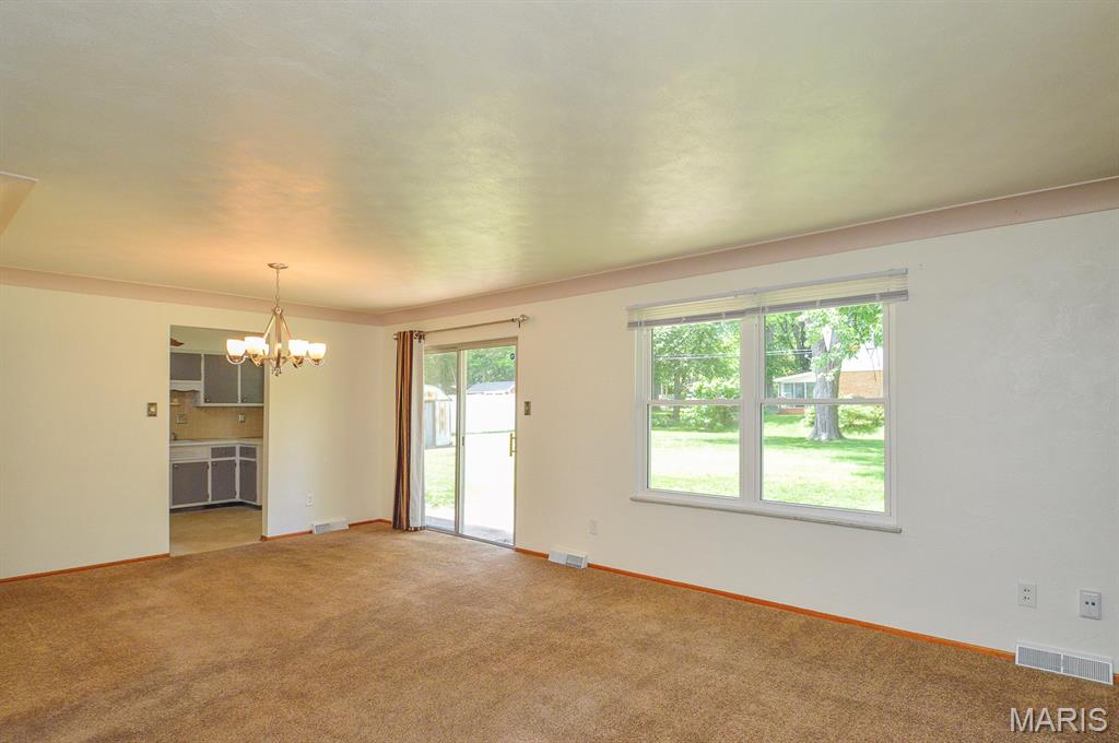 37 Hemlock Property Photo 35
