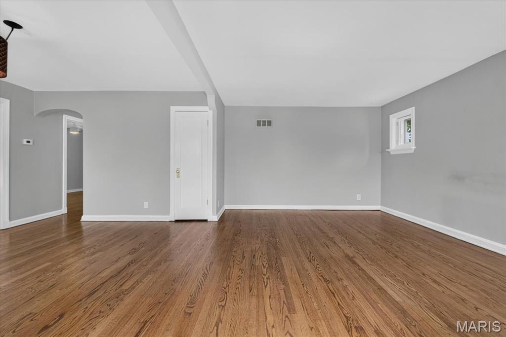 2901 Wingate Court Property Photo 13