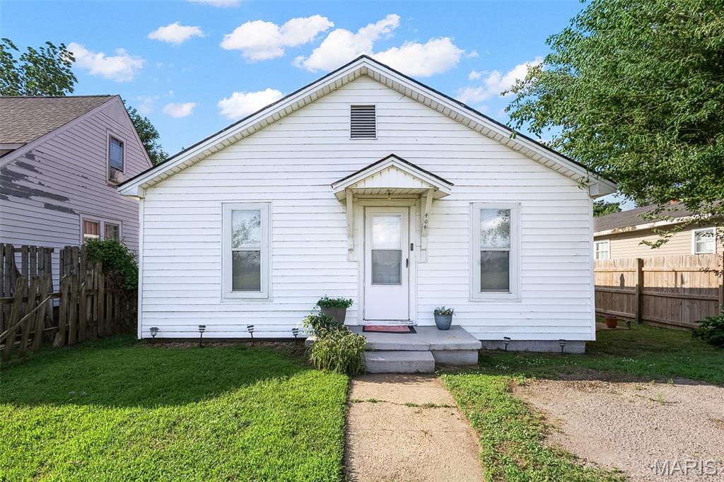 404 W Murray Lane