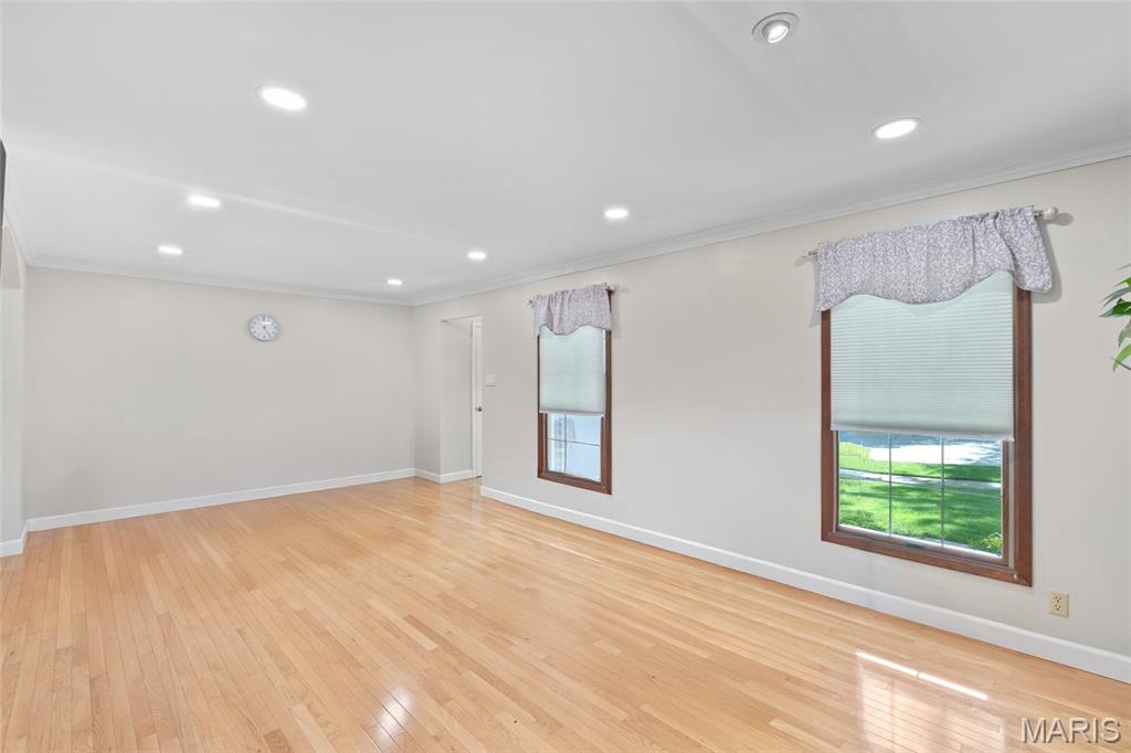5812 Birch Hollow Drive Property Photo 6