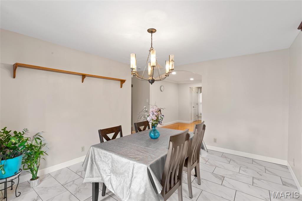 5812 Birch Hollow Drive Property Photo 15