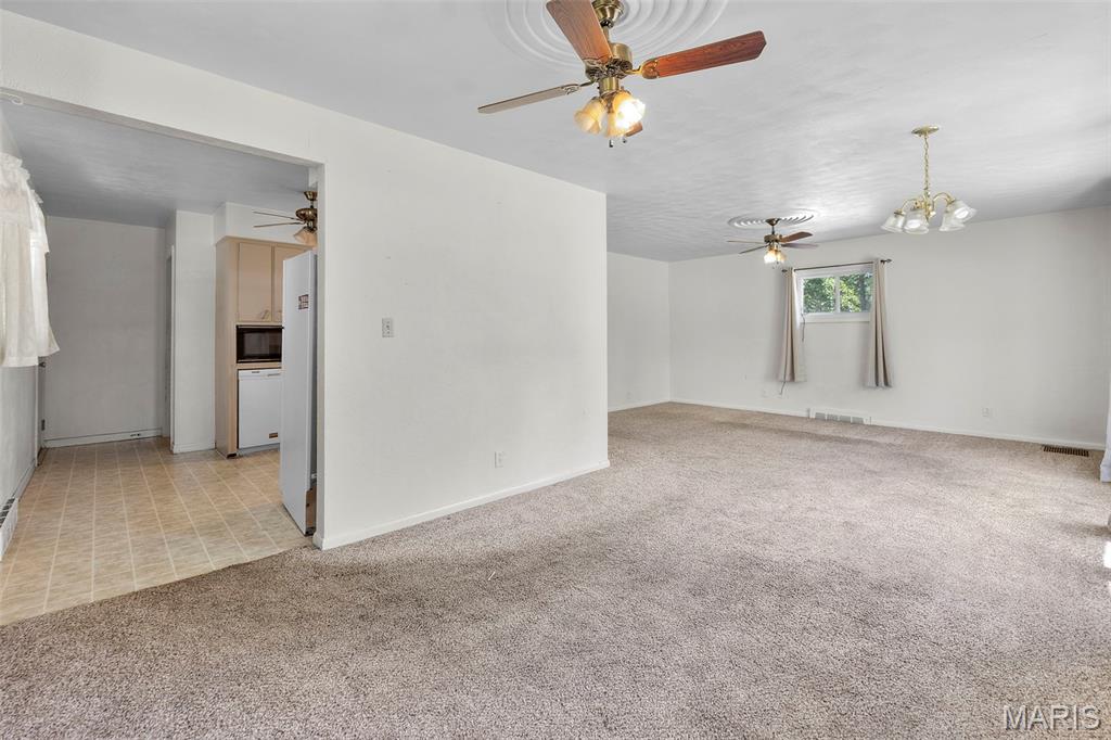 2400 Albert Rasche Drive Property Photo 4