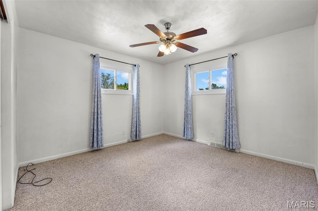 2400 Albert Rasche Drive Property Photo 9