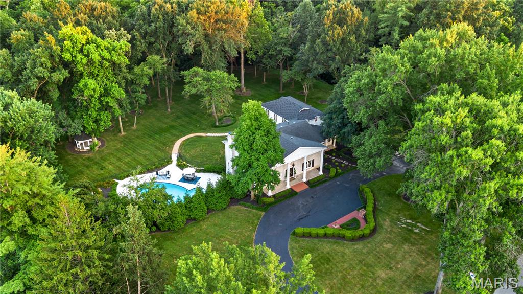 34 Somerset Downs Drive Property Photo 2