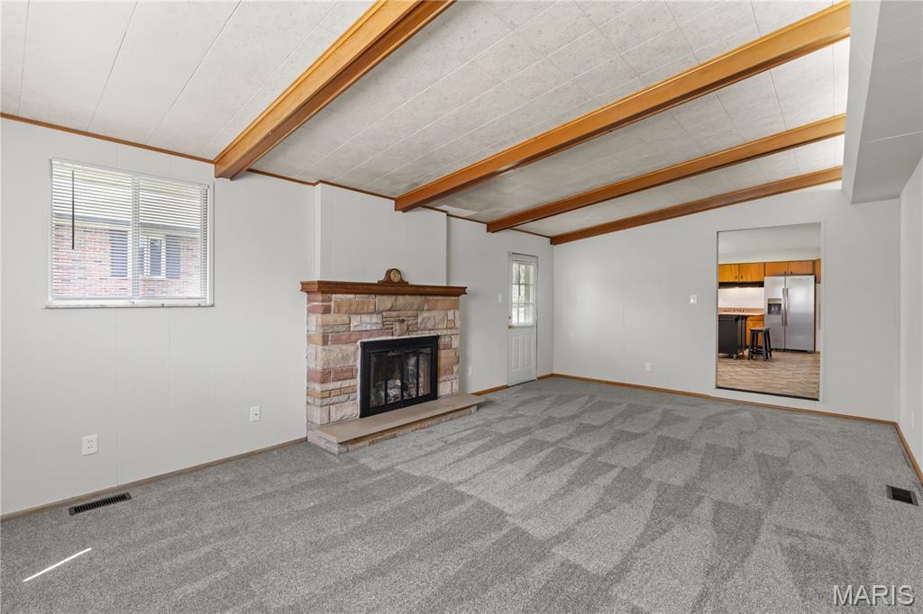 1001 Schulte Road Property Photo 16