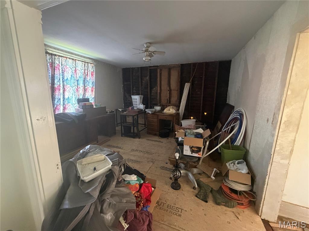 210 E Mcpike Street Property Photo 11
