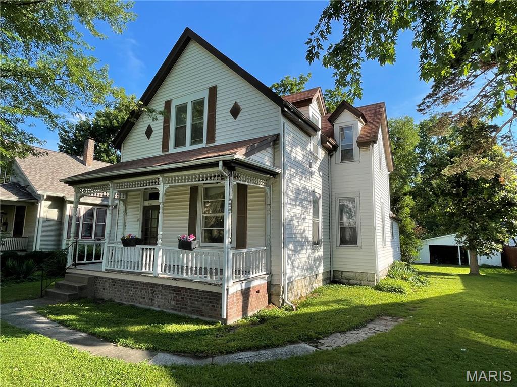 714 Monroe Street Property Photo 2