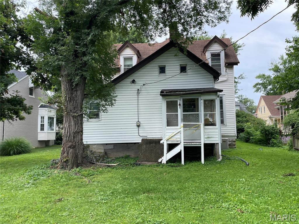 714 Monroe Street Property Photo 4