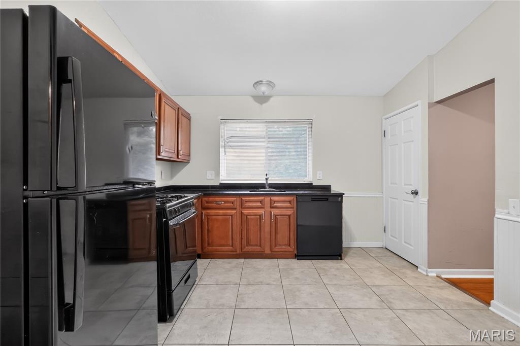 3625 Hambletonian Drive Property Photo 12
