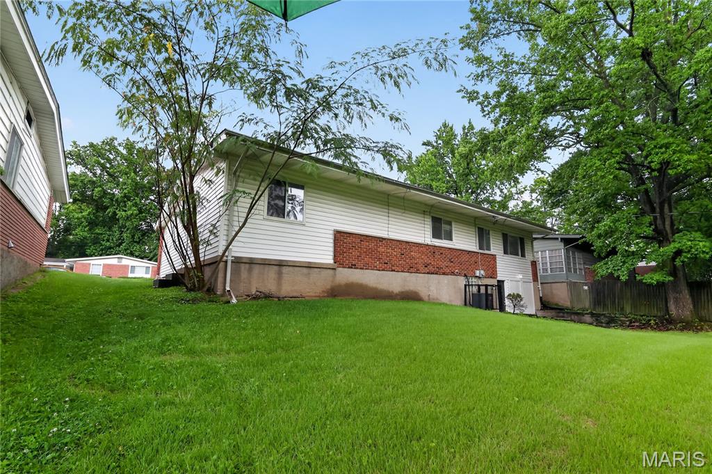 3625 Hambletonian Drive Property Photo 28