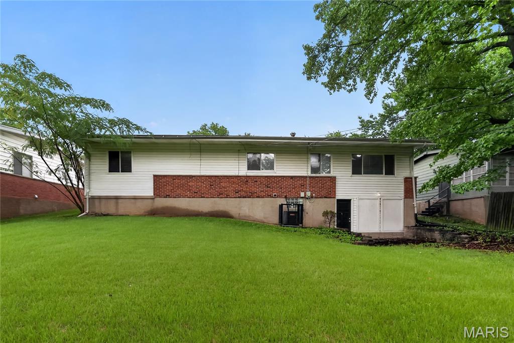 3625 Hambletonian Drive Property Photo 29