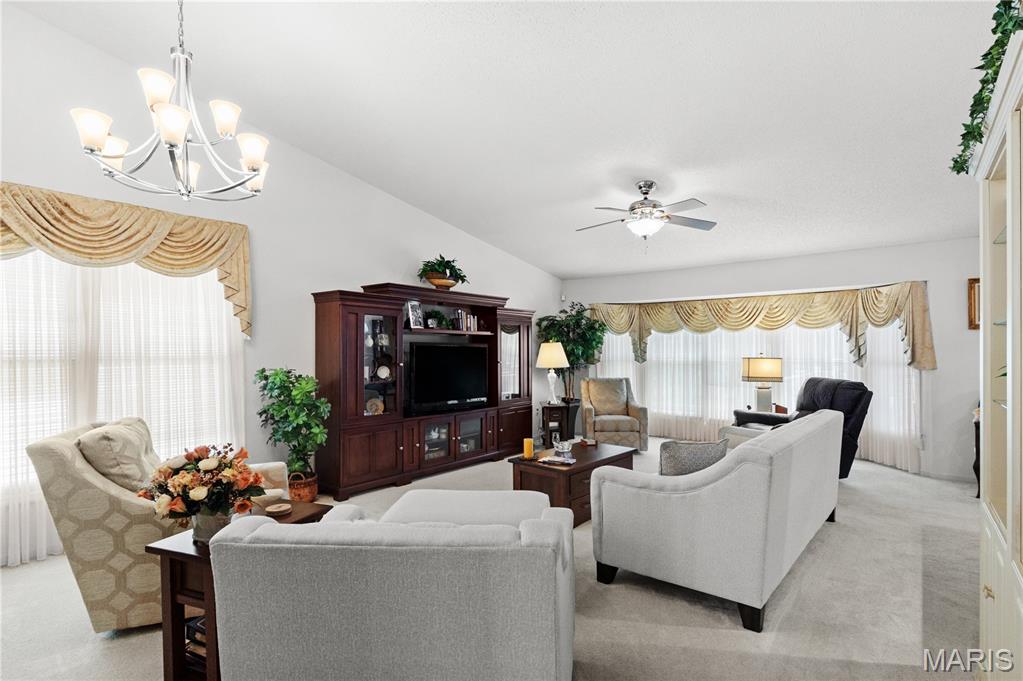 2038 Hawks Landing Drive Property Photo 4