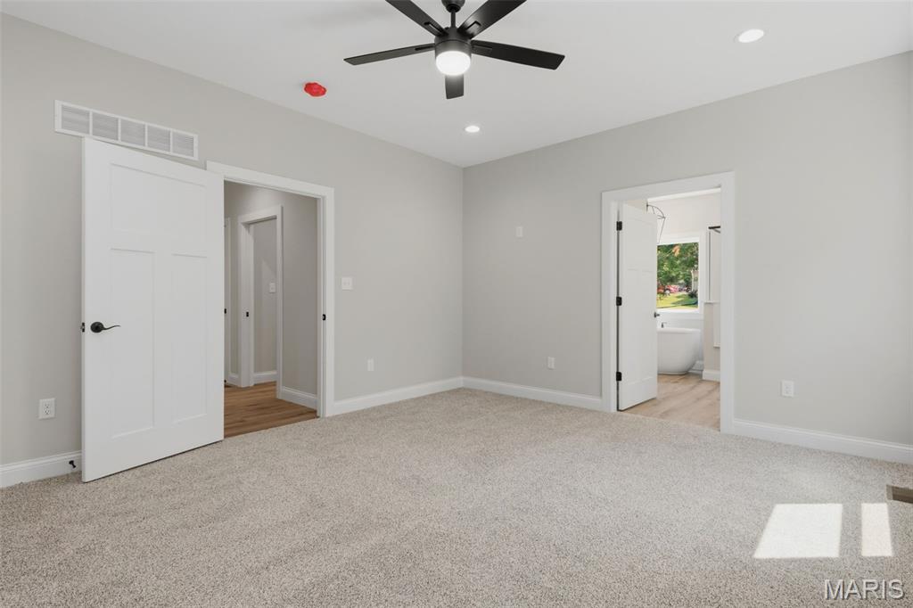 15 Woodline Drive Property Photo 17