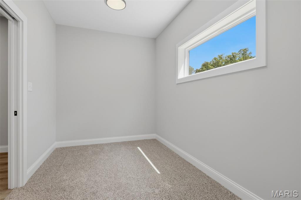 15 Woodline Drive Property Photo 27