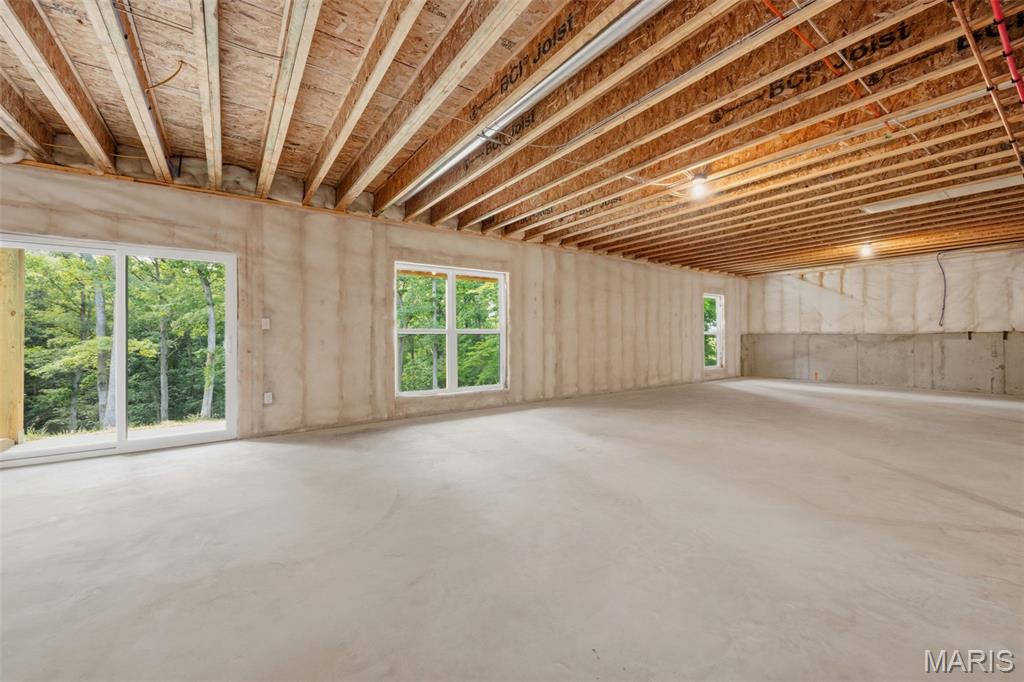 15 Woodline Drive Property Photo 40