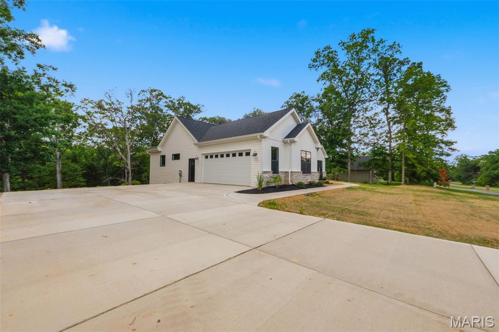 15 Woodline Drive Property Photo 52