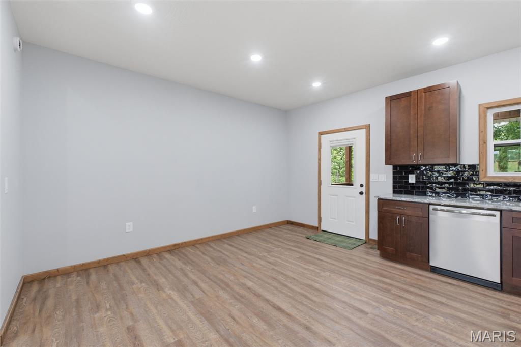 140 M- Boroughs Street Property Photo 13