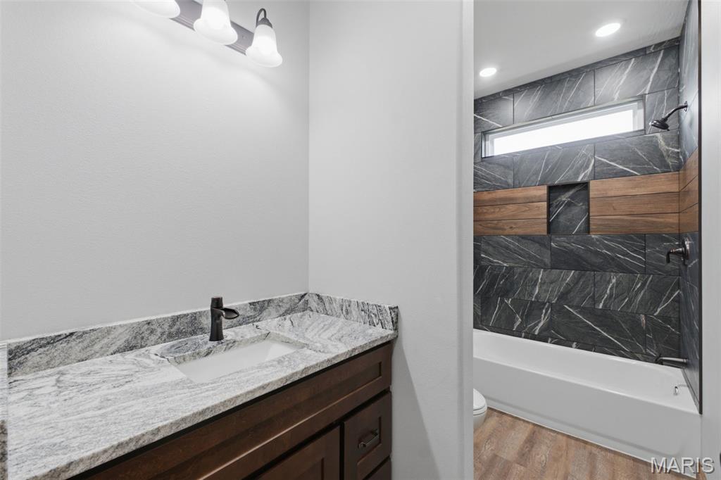 140 M- Boroughs Street Property Photo 23