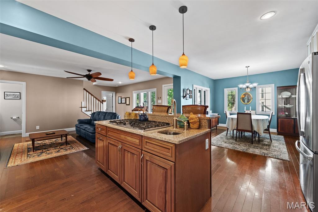 332 Newport Avenue Property Photo 7