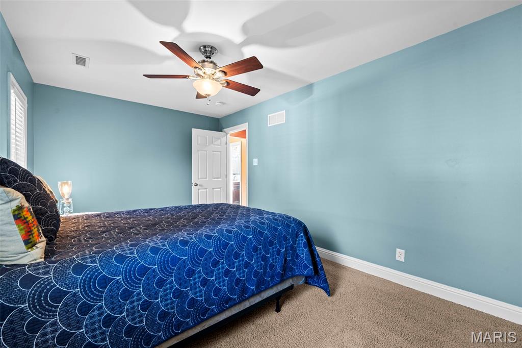 332 Newport Avenue Property Photo 25
