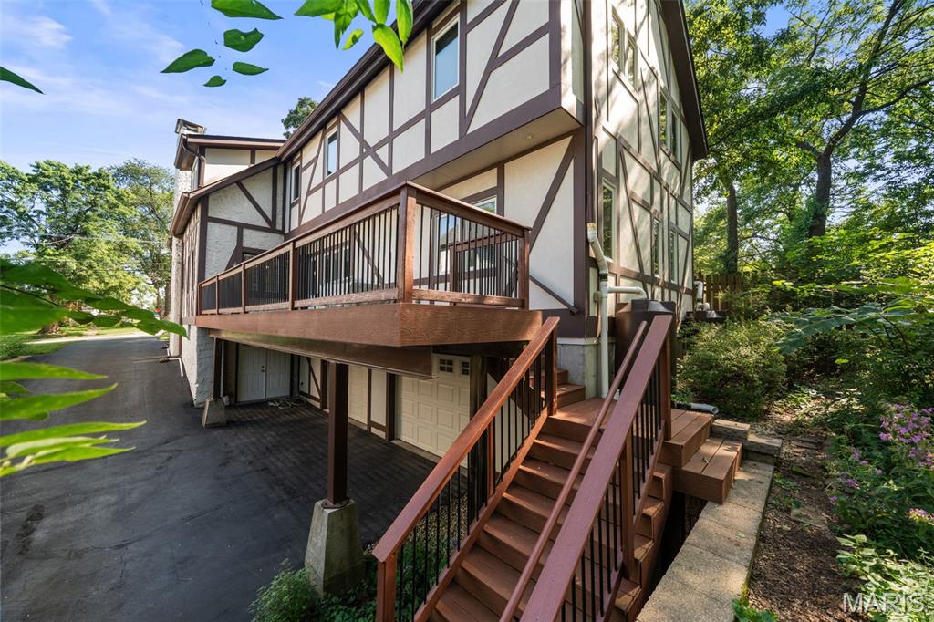 332 Newport Avenue Property Photo 47