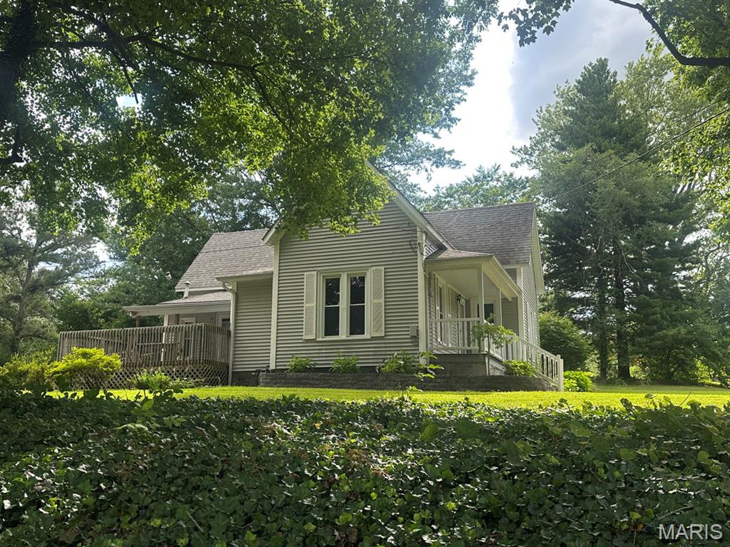 405 W Bloomfield Avenue Property Photo 1